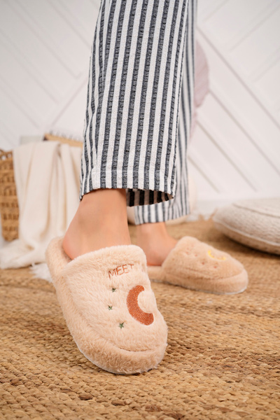 Modafırsat Γυναικείες παντόφλες σε μπεζ βελούδινο μάλλινο γούνινο σχέδιο - Guest Dowry Bundle Bride Design