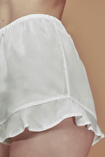 Penti Albă ca Zăpada Bridal Elegance Pantaloni scurți din satin Pantaloni de pijama