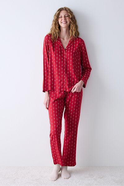 Penti Red Bloom Hemd- und Hosen-Pyjama-Set – geknöpft