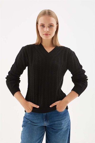 Fashion Friends Hair Braided V-Neck Black Sweater