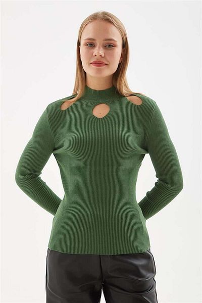 Fashion Friends Pulover verde - Detaliu fereastră