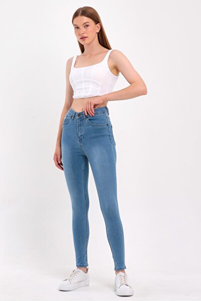 yakamor Women's Grinded Jeans