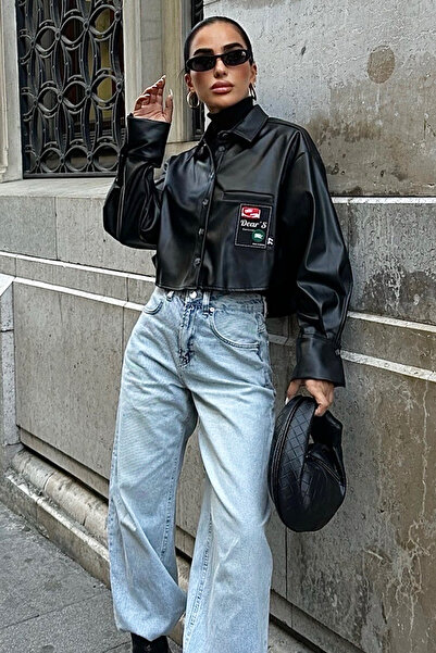 VAGGON Γυναικείο μαύρο κεντημένο μπουφάν από συνθετικό δέρμα Vs00038