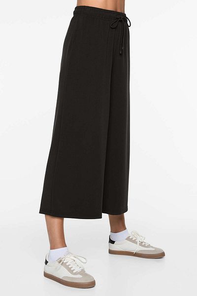 Oysho Soft-touch wide-leg crop trousers with modal