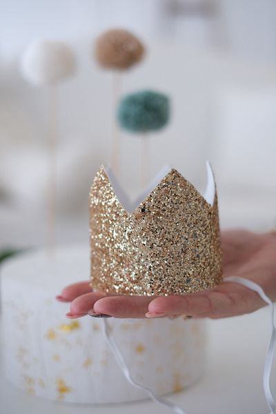 Partifabrik Gold Color Gilded Glitter King Prince Themed - Crown Elastic