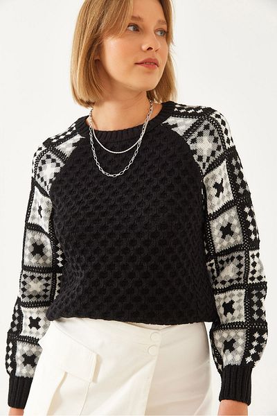 Bianco Lucci Women's Sweater Sweater with Patterned Sleeves 20246202