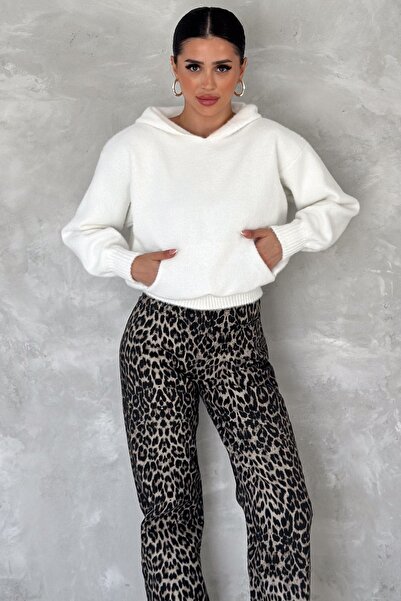 FEMELLE Women's White Standard Size Hooded Plush Knitwear Sweatshirt