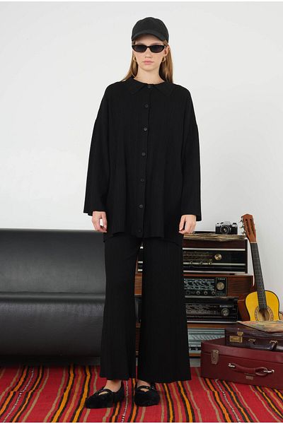 HEQA Pantaloni negri din tricot cu nervuri