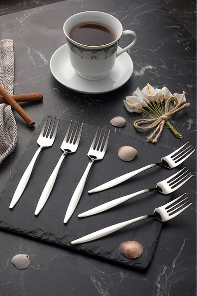JASPER Oscar 6-Piece 6-Person Elegant Stainless Steel Sweet Cutlery Set