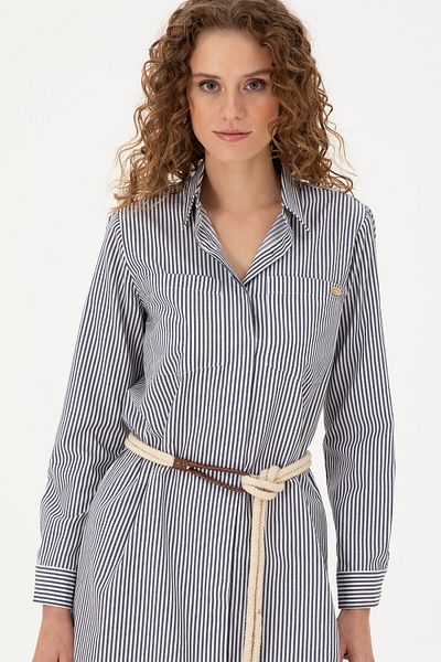 U.S. Polo Assn. Rochie țesătă cu dungi mini pentru femei, albastru marin 50297375-vr033