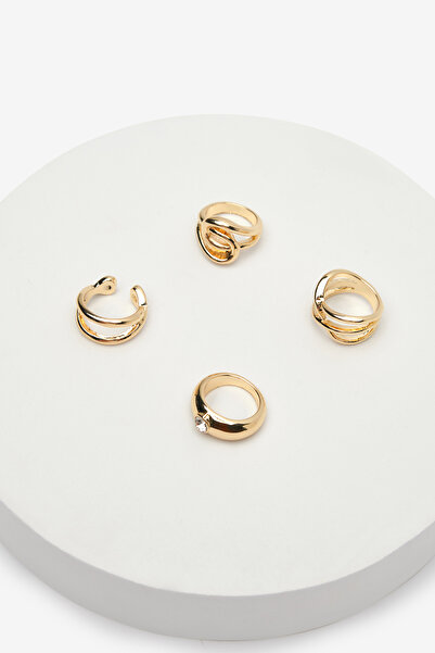 Penti Sada zlatých prstenů Desini