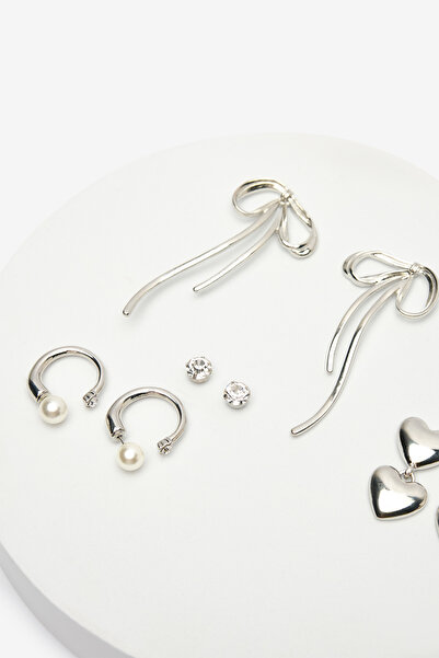 Penti Σετ σκουλαρίκια σε ασημί χρώμα