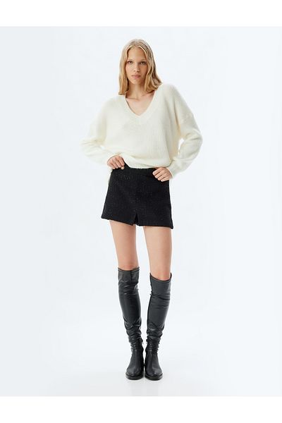 Koton Langer Basic-Strickpullover mit V-Ausschnitt
