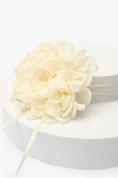 Penti Rose Ecru Necklace