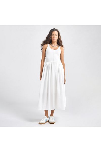 FAV Sleeveless A-line Dress with Scoop Neck