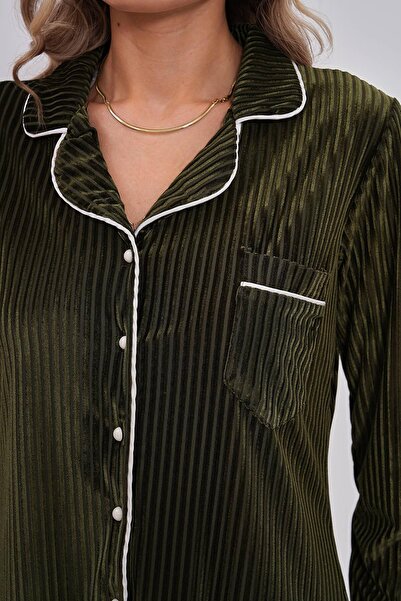 Mecit Pijama Mecit 6120 Yeşil Kadife Boydan Düğmeli Kadın Pijama Takımı