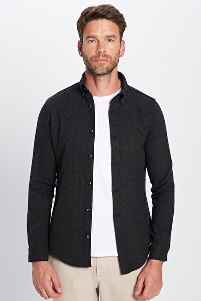 Tudors Чоловіча сорочка Slim Fit, вузького крою, чорного кольору, з дерев'яними ґудзиками та прямим коміром, для зими