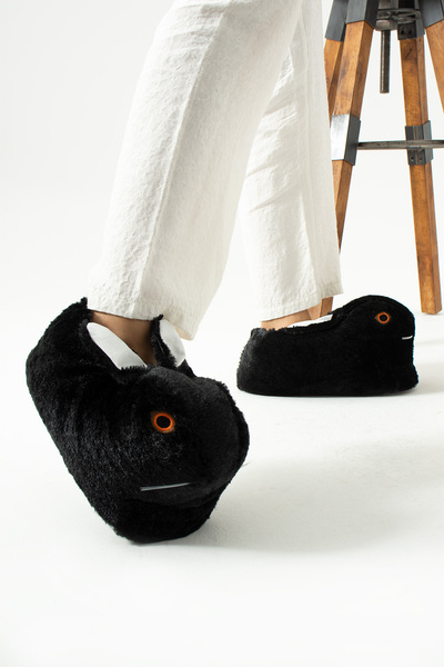 ALTUVATEKS TÜYLÜ POFUDUK TAVŞAN FİGÜRLÜ SESİZ TABAN EV PANDUFU EV TERLİĞİ