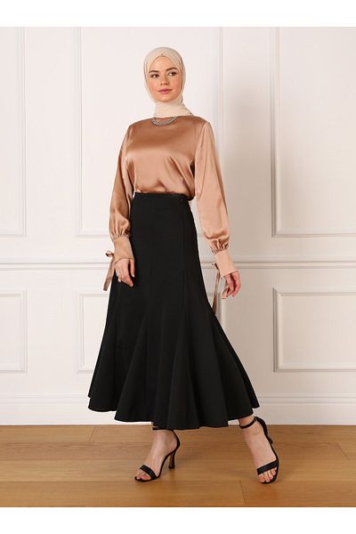 Refka Rock aus Stoff mit Schnittdetails - Schwarz - Refka