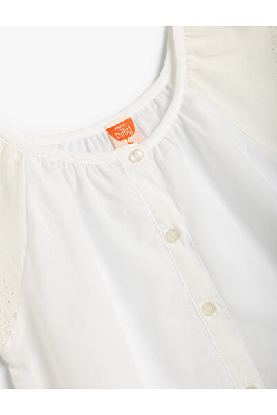 Koton Μπλούζα Cotton Crew Neck - με κουμπιά και λεπτομέρεια με δαντέλα