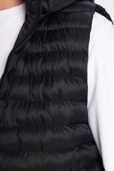Tudors Erkek Slim Fit Dar Kesim Astarlı Rüzgar Geçirmez Cepli Siyah Çıkarılabilir Kapüşonlu Şişme Yelek