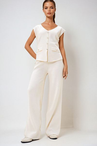 VAGGON Women's Ecru Metal Button and Pocket Detailed Knitwear Vest and Palazzo Trousers Set Prm1259