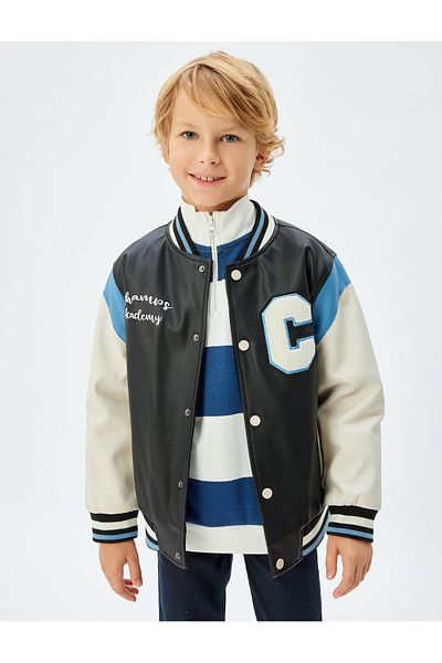 Koton Bomber-College-Jacke in Lederoptik – mit Applikationsdetails und Taschen