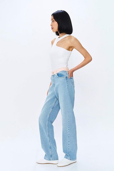 Quzu Pantaloni colorați cu detaliu în talie