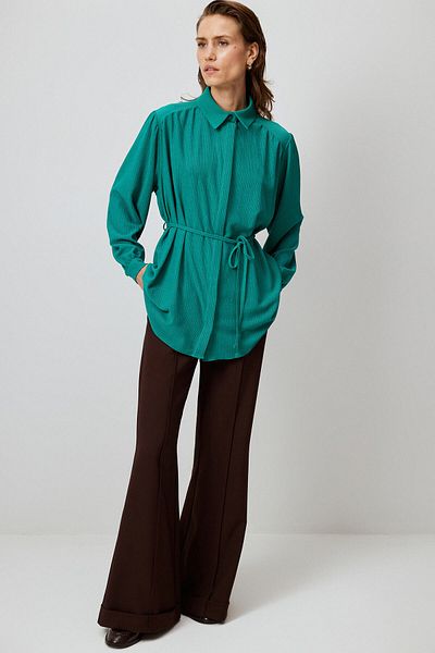 Touché Privé Bi̇ye Belted Textured Shirt