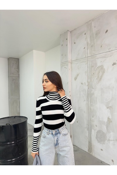 BİKELİFE Pulover de damă cu dungi negre din lycra cu textura moale tricotaje de bază