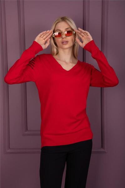 Clothes Fast Women's Red Glitter V-Neck Sweater