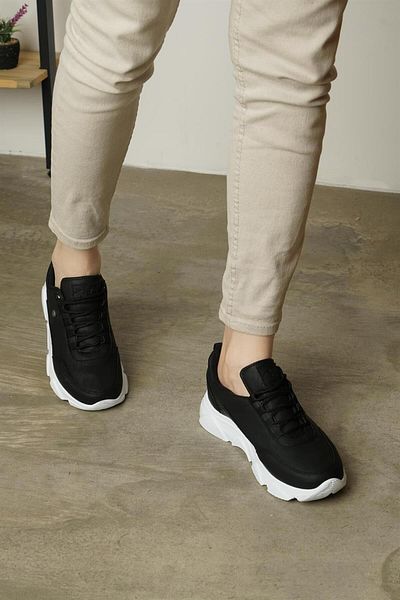 L.A Polo Casual Thick Sole Black and White Men's Sneakers