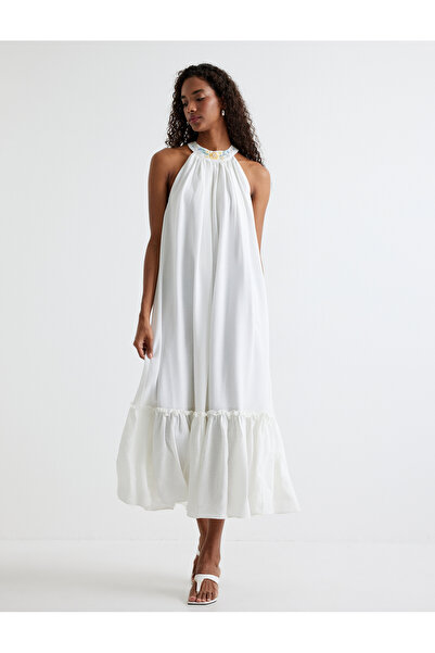 Koton Φόρεμα με μακρύ λαιμόκοψη - φόδρα με βολάν και κεντημένη με χάντρες