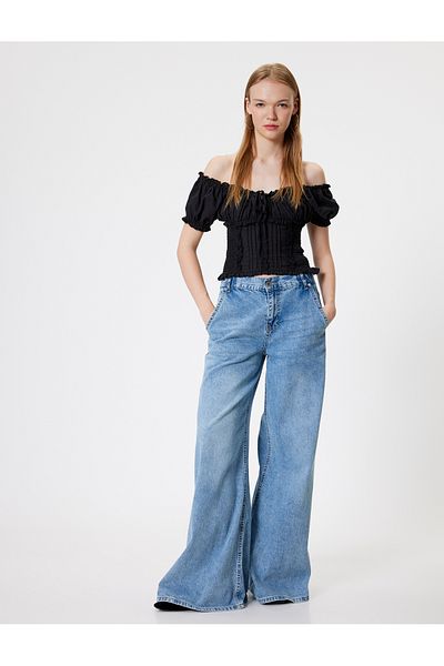 Koton Boat Neck Crop Blouse - Elastic, Short Sleeve, Slim Fit, Lace Detailed