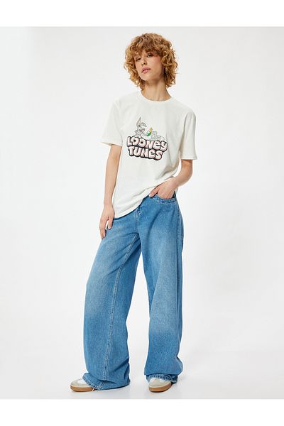 Koton Bugs Bunny Licensed Oversize T-Shirt - Back Printed
