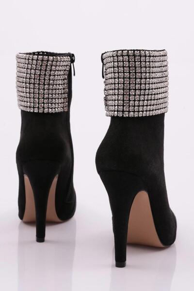 DGN 4259 Cizme de damă cu vârf ascuțit Crystal Stone cu toc subțire