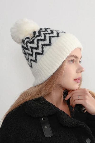 REMSA Beretă de damă cu model în zig-zag RKŞ-19 alb-negru