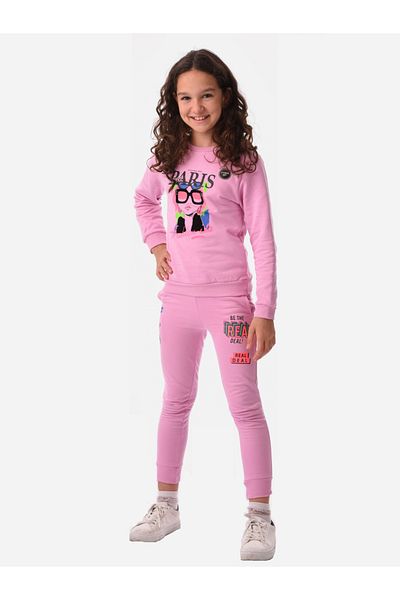 Urbasy By Styli Girl Paris Graphic Sweatshirt & Joggers Set