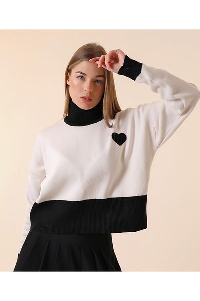 Denismoda Pulover de damă cu gât brodat cu inimă