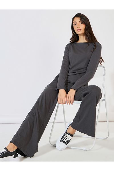 Styli Solid Round Neck Knit Top & Wide Leg Joggers Co-Ords