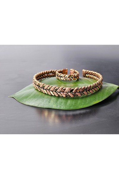 Zinnun Bakır Bilezik Burma Yüzüklü Taşlamalı