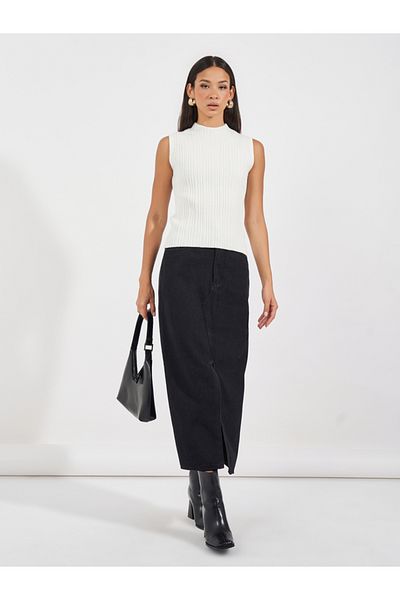 Styli Textured Flat Knit Top