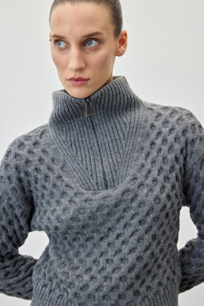 VATKALI Sweater with zip collar