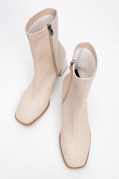 LuviShoes Plesa Cream Women's Thick Heeled Boots