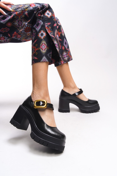 Riccon Brilaena Чорні шкіряні жіночі лофери - з пряжкою та зморшками 00121006