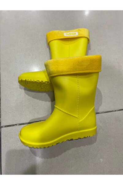 Metin Ayakkabı sarı dış meteryal plastik iç meteryal polar yağmur ve karbotu ...