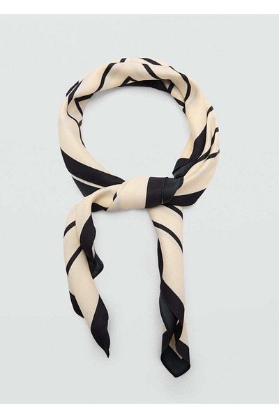 MANGO Woman Schal mit geometrischem Muster