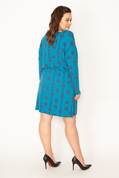 Şans Жіноча сукня великого розміру зеленого кольору з еластичною талією та кишенями 65n32772