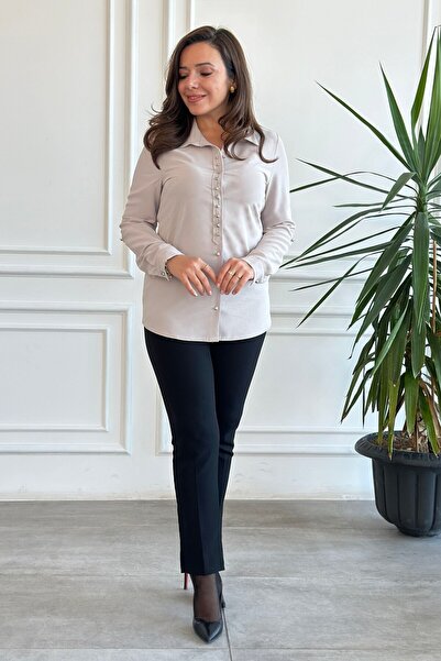 Yağmur Butik Bluza sa detaljnim kopčanjem na prednjoj strani