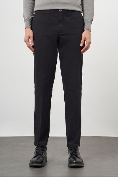 Morven Men's Black Dynamic Fit Chino Pants